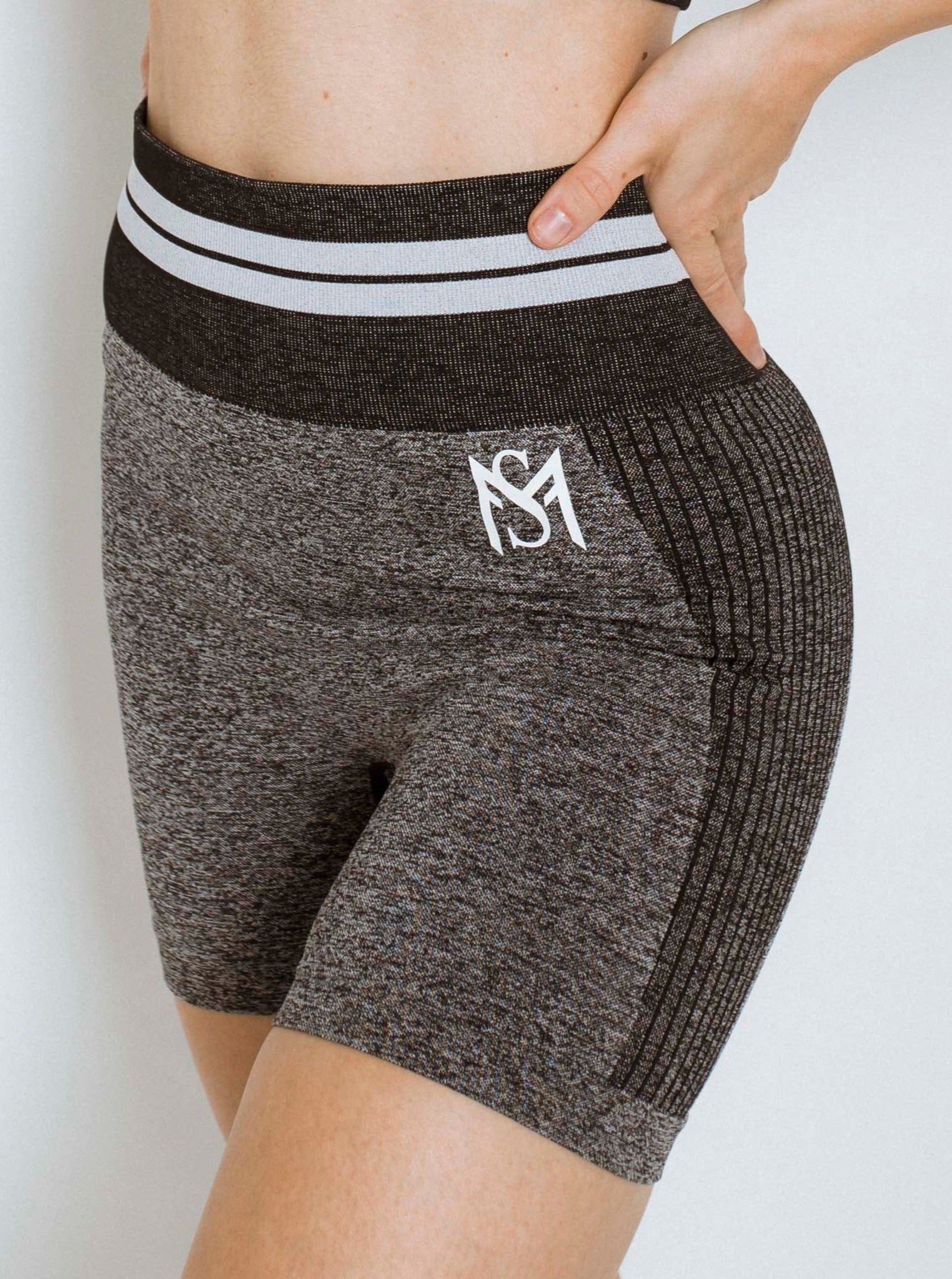 Bright Lines Shorts Edition Dark Grey sportmonkey