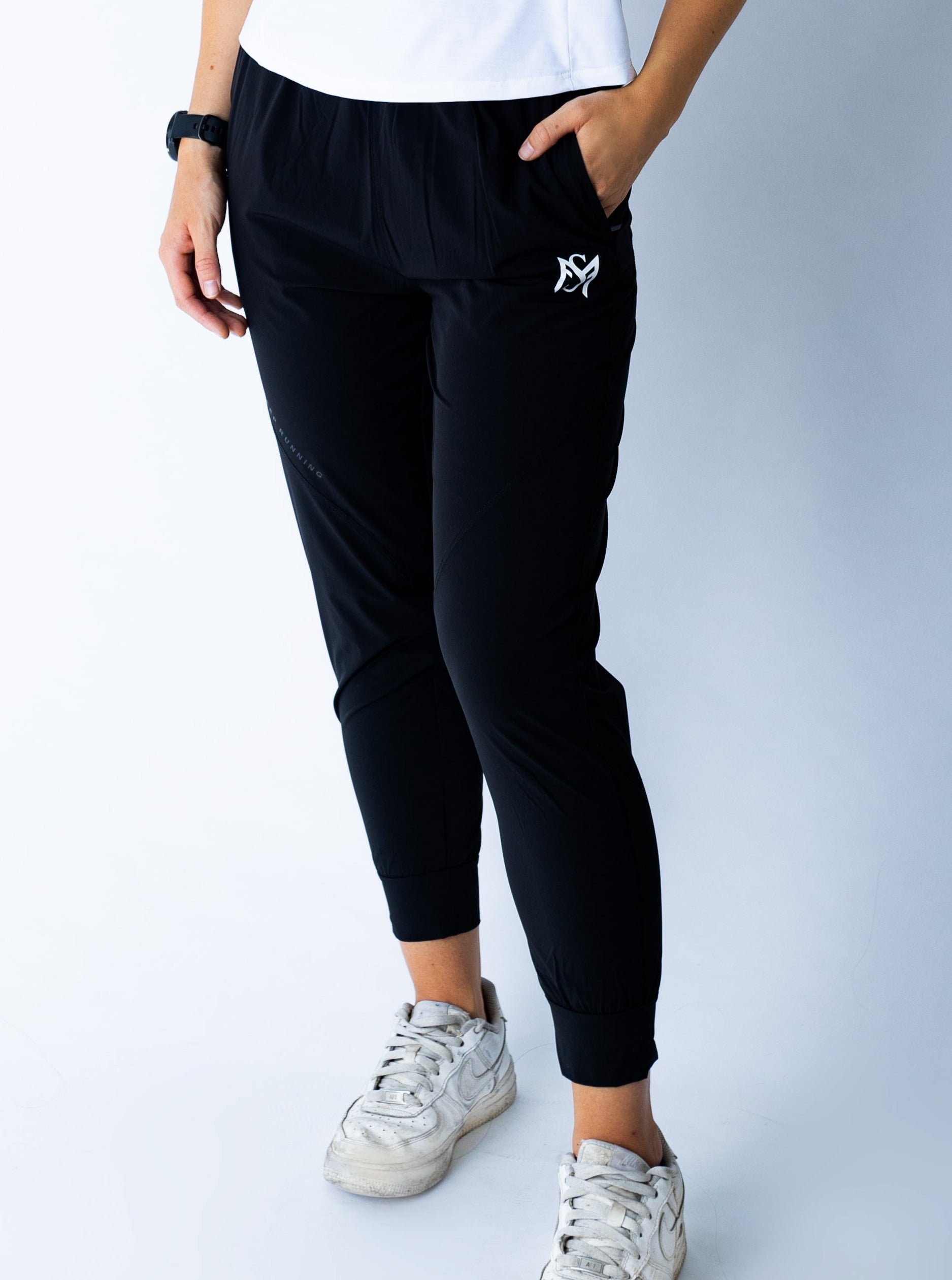 Performance Black Joggers Sportmonkey PRO