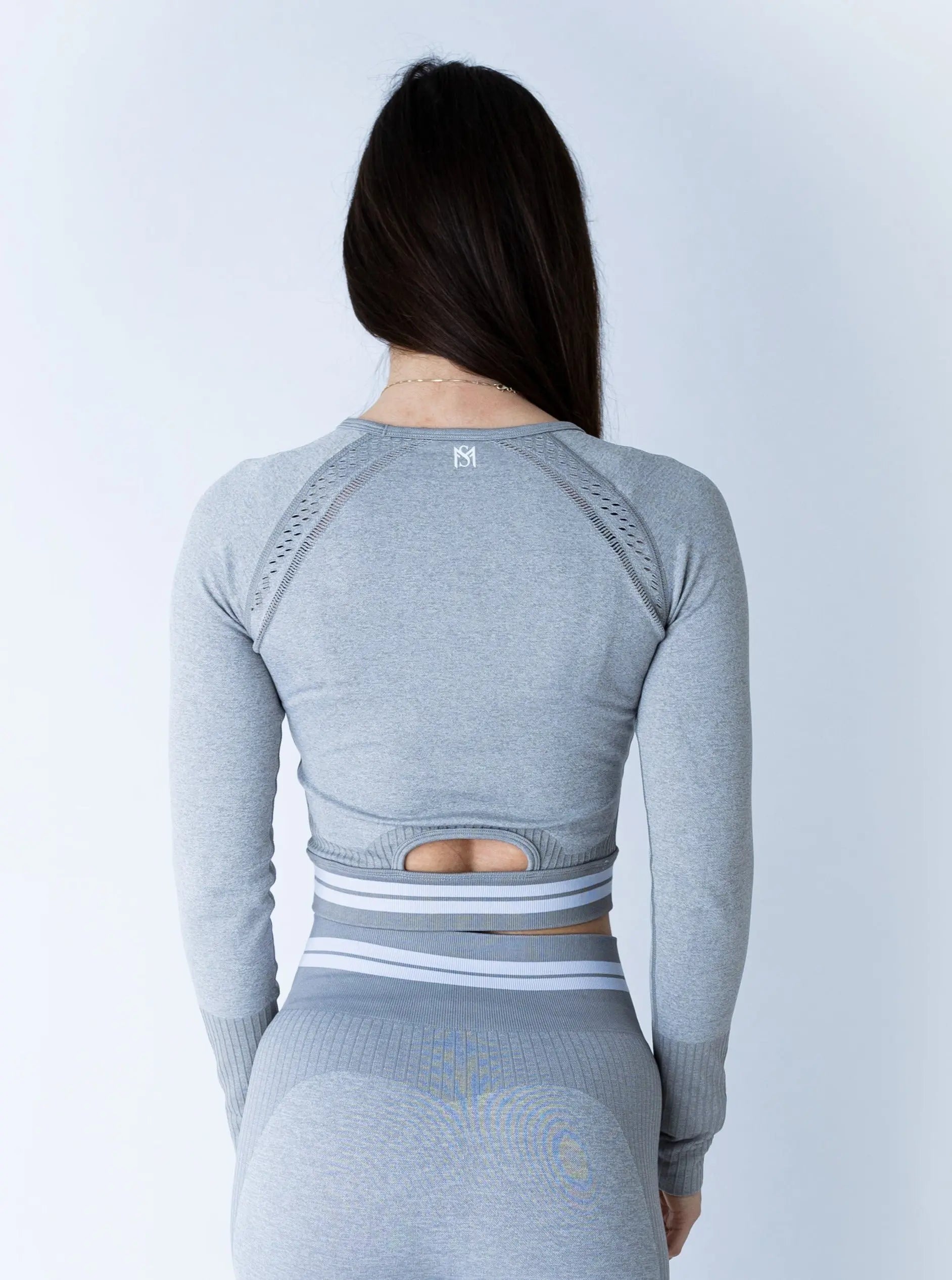 Bright Lines Long Sleeve Light Grey sportmonkey