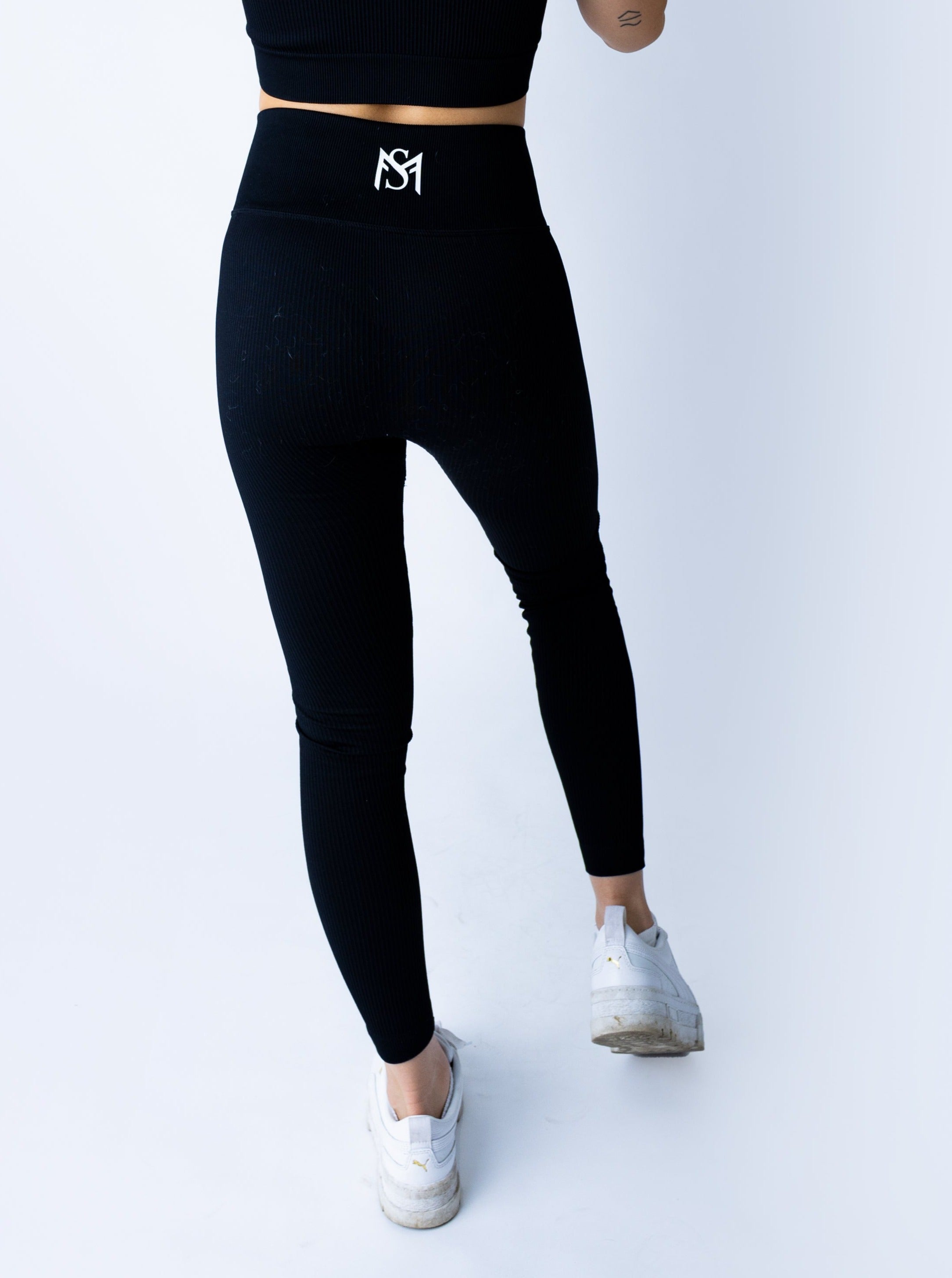 Lace Collection Black Set Long Sleeve Sportmonkey