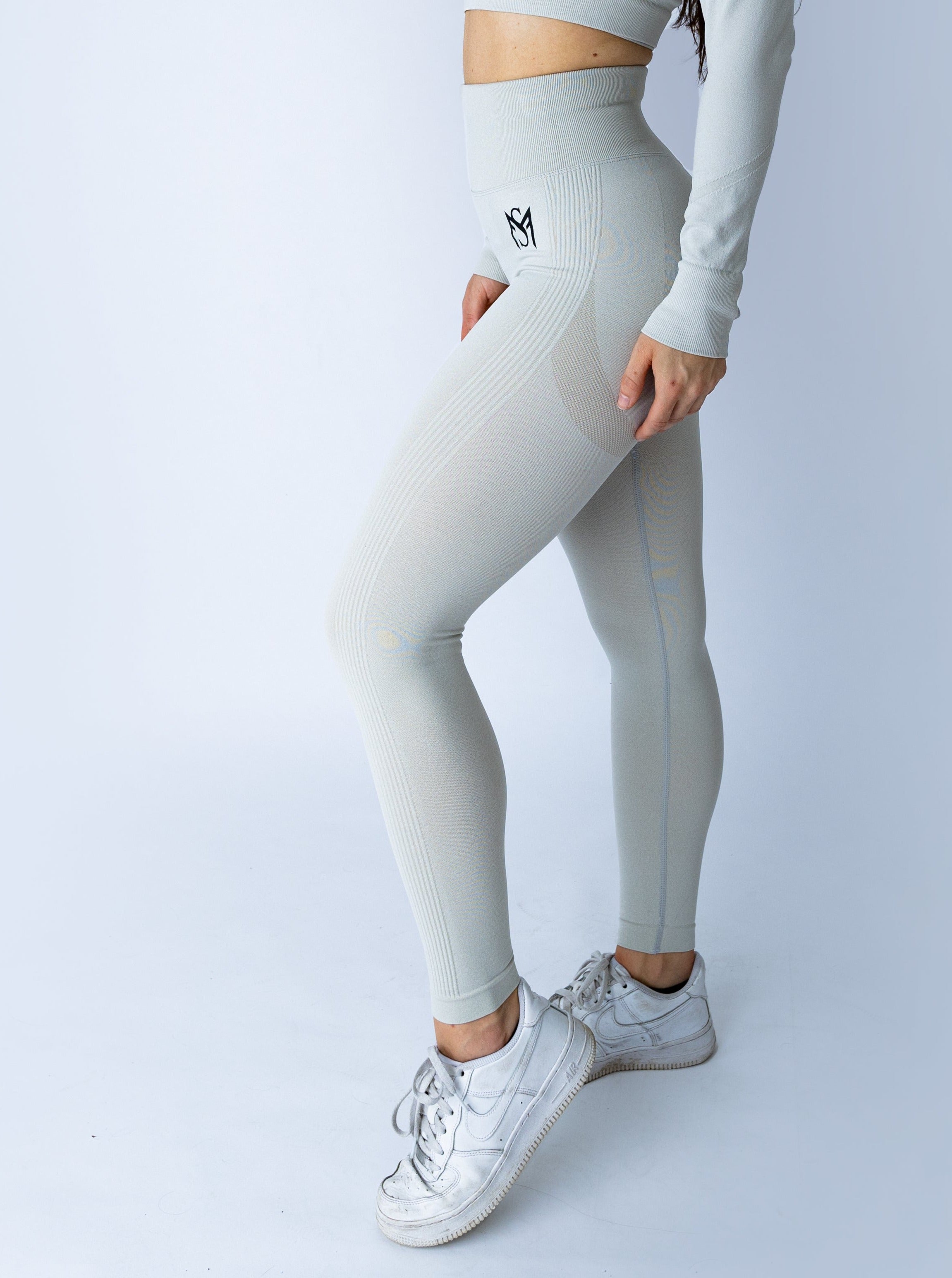 Push Up Collection White Set Long Sleeve Sportmonkey