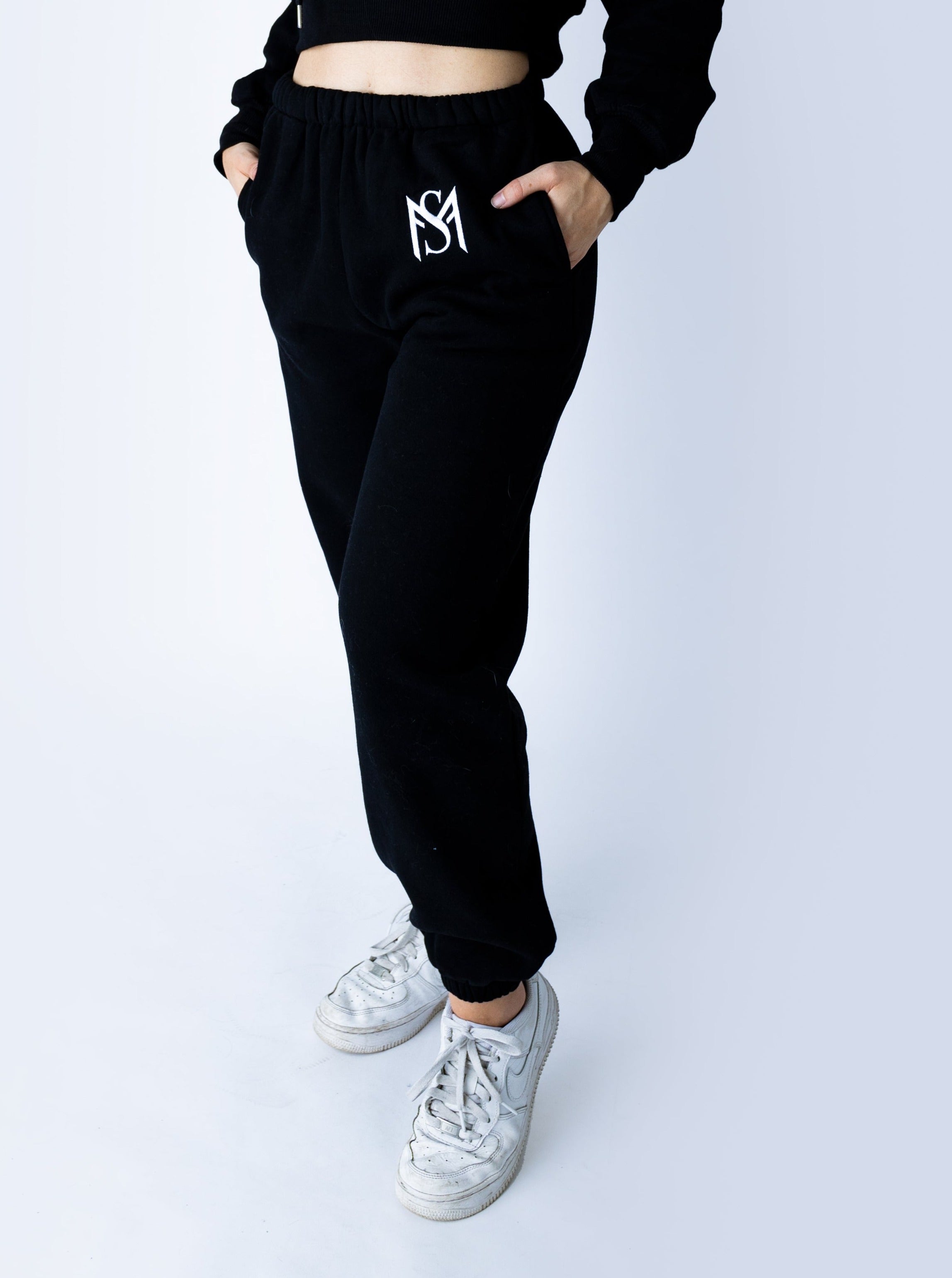Comfort Black Joggers Sportmonkey